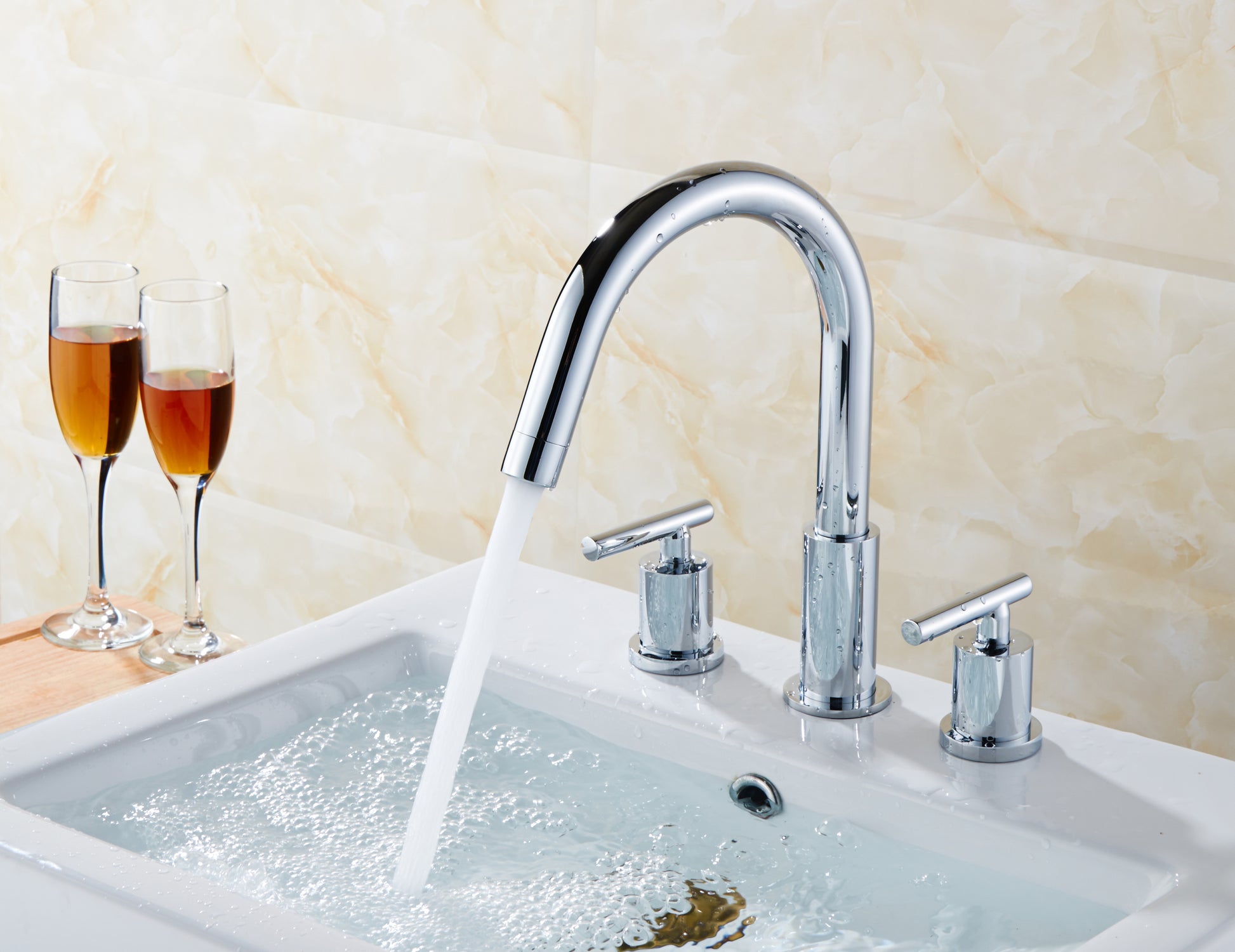 3H8-in. CUPC Brass Bathroom Sink Faucet Chrome Lead Free Brass