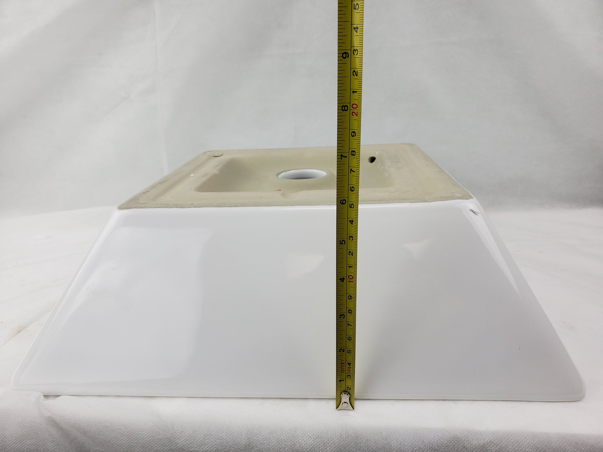 15.75-in. x 15.75-in. Square Bathroom Vessel Sink White Enamel Glaze
