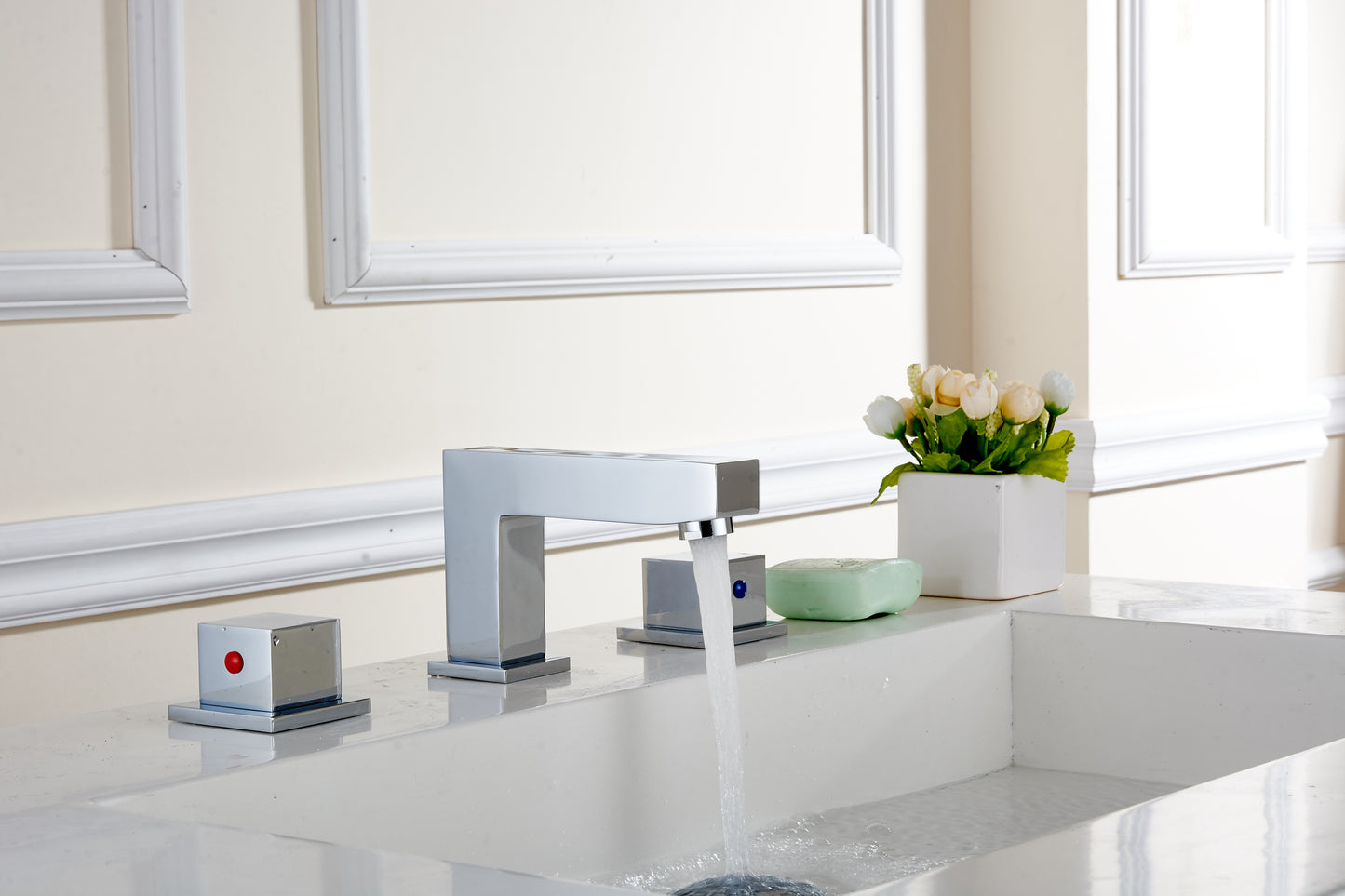 3H8-in. CUPC Brass Bathroom Sink Faucet Chrome Lead Free Brass