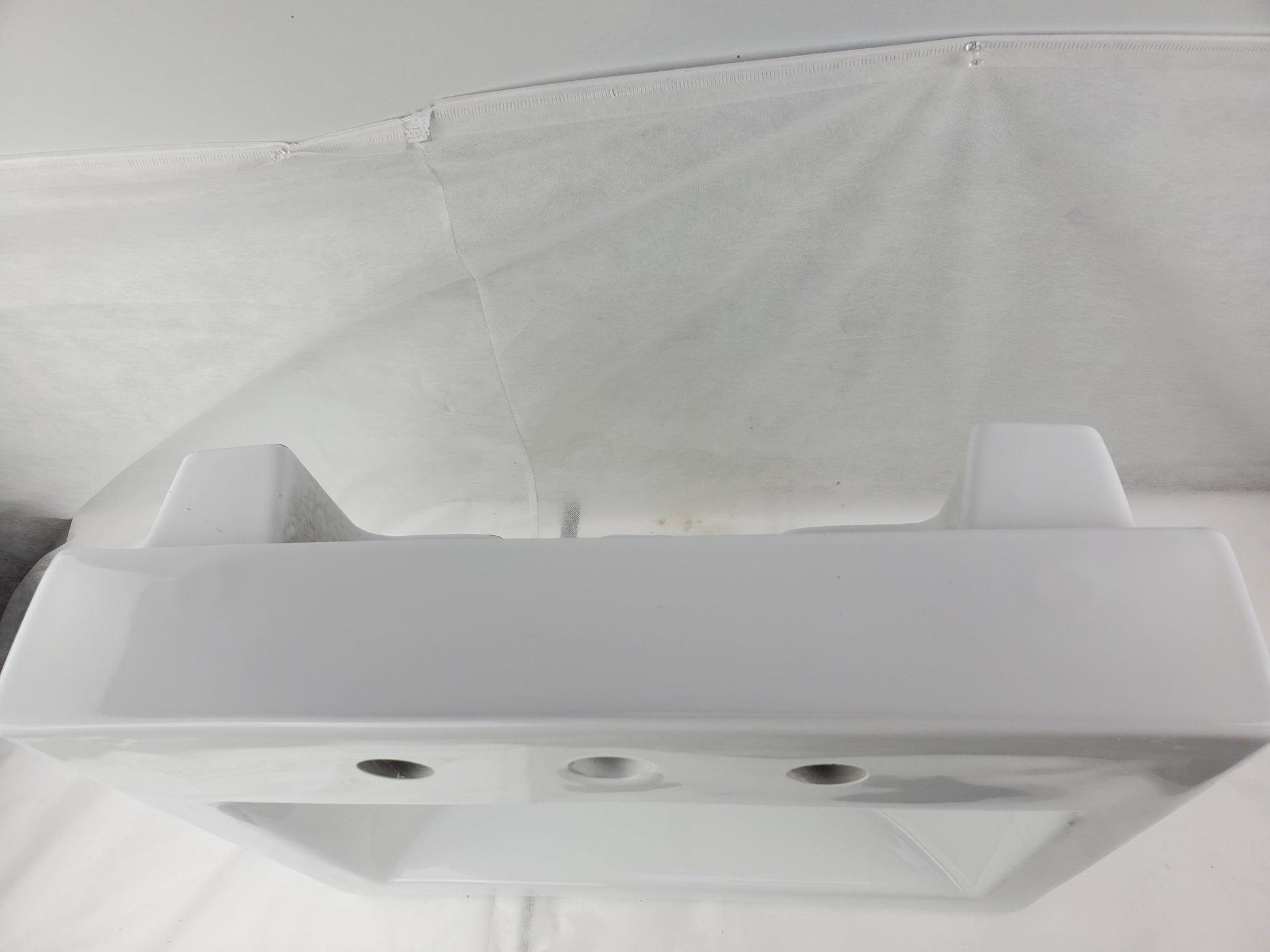 20.75-in. x 17.25-in. Rectangle Bathroom Vessel Sink White Enamel Glaze