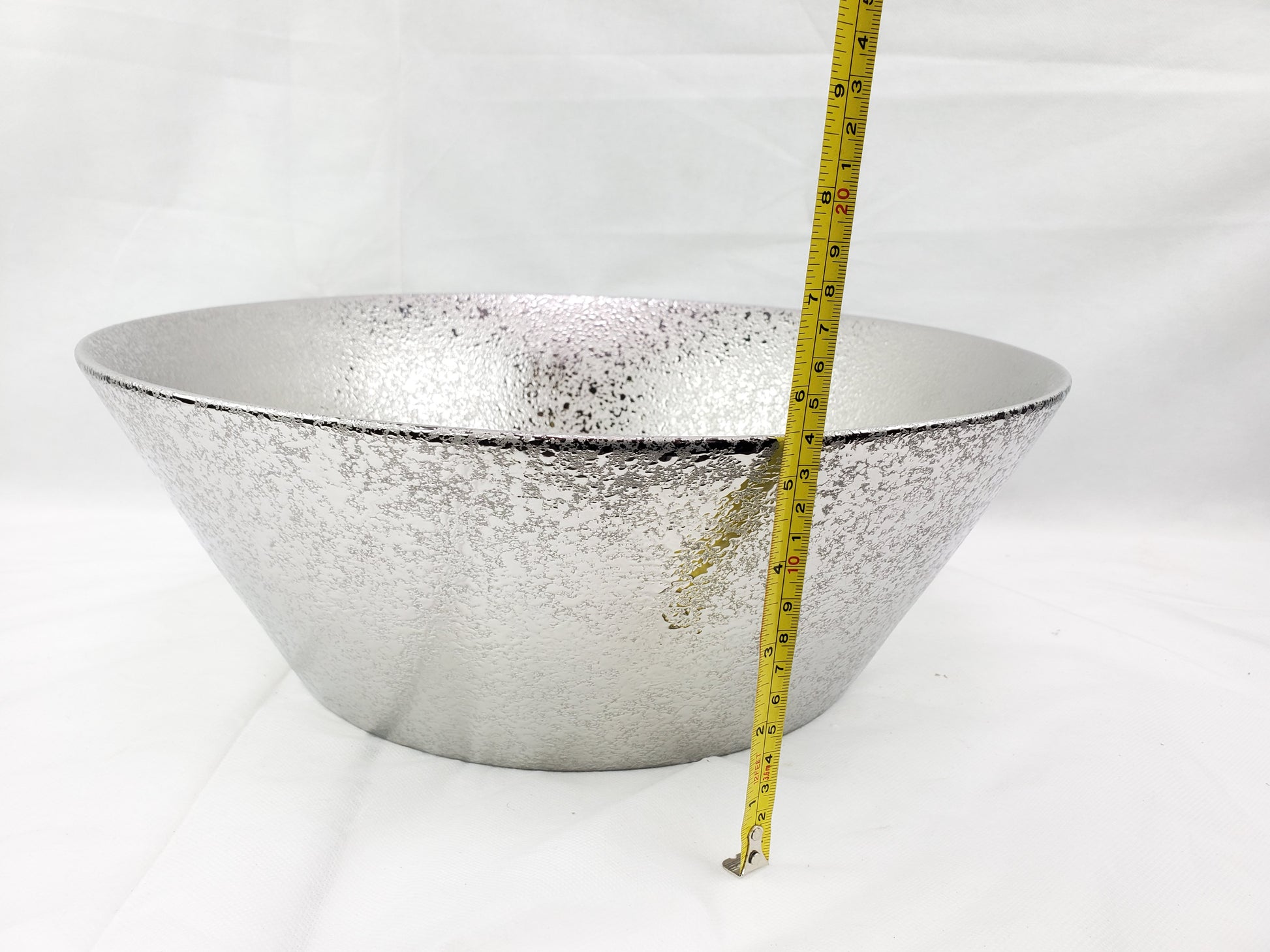 15.94-in. x 15.94-in. Round Bathroom Vessel Sink Silver Enamel Glaze