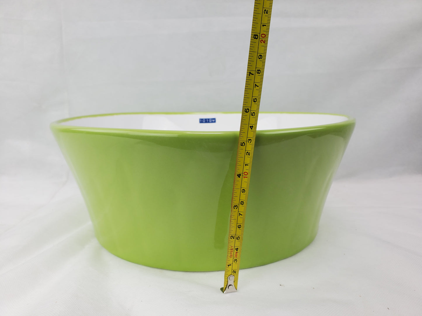 14.09-in. x 14.09-in. Round Bathroom Vessel Sink Olive-White Enamel Glaze
