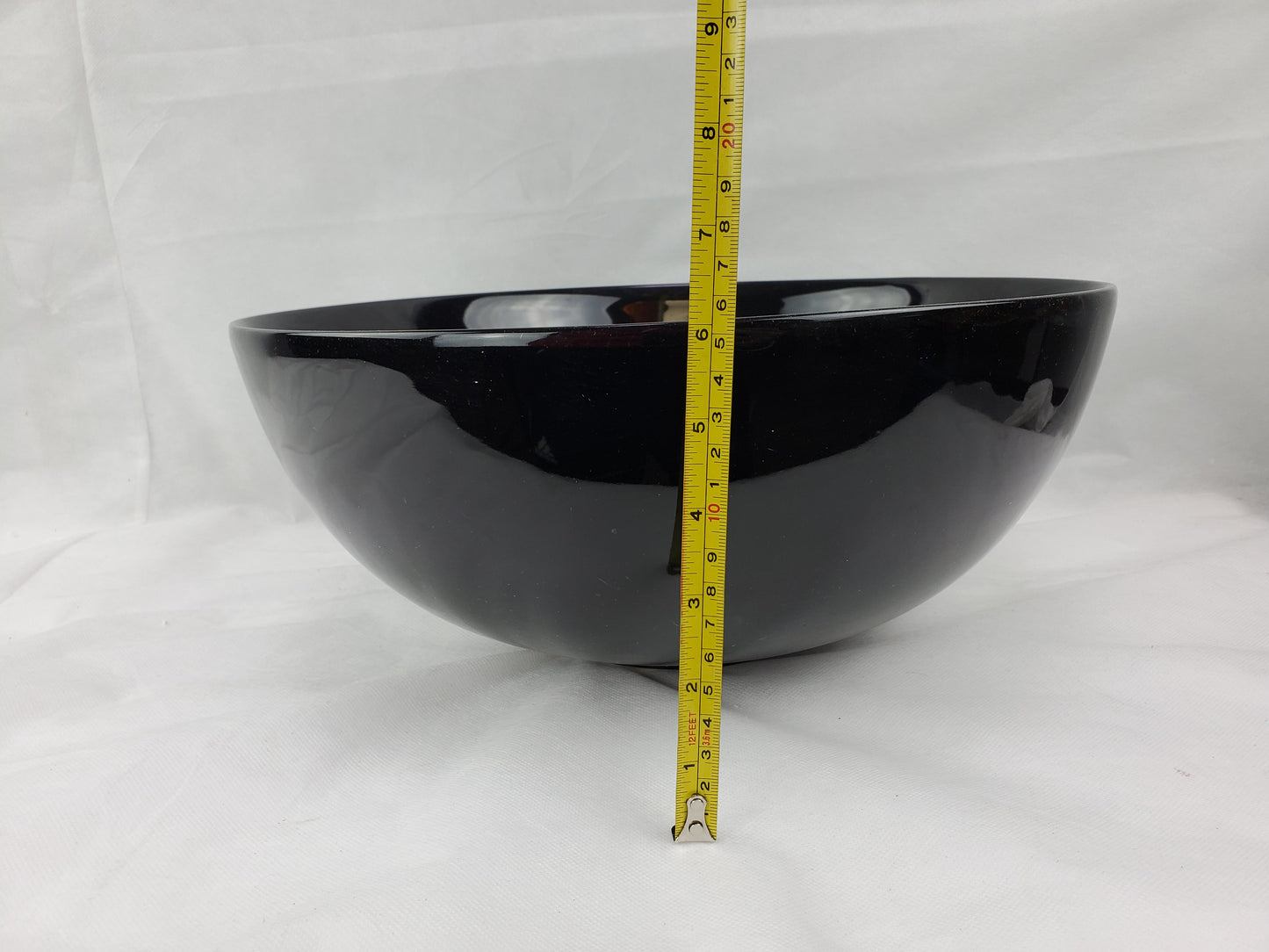 14.09-in. x 14.09-in. Round Bathroom Vessel Sink Black Enamel Glaze