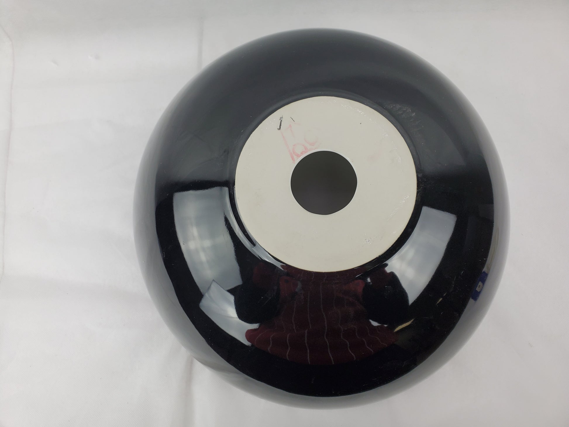 14.09-in. x 14.09-in. Round Bathroom Vessel Sink Black-White Enamel Glaze