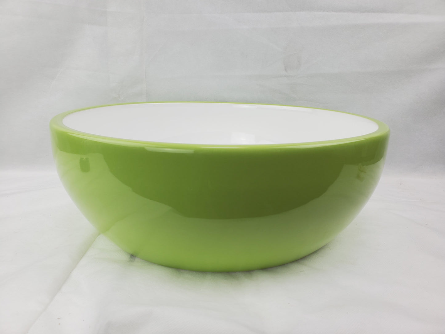 16.14-in. x 16.14-in. Round Bathroom Vessel Sink Olive-White Enamel Glaze
