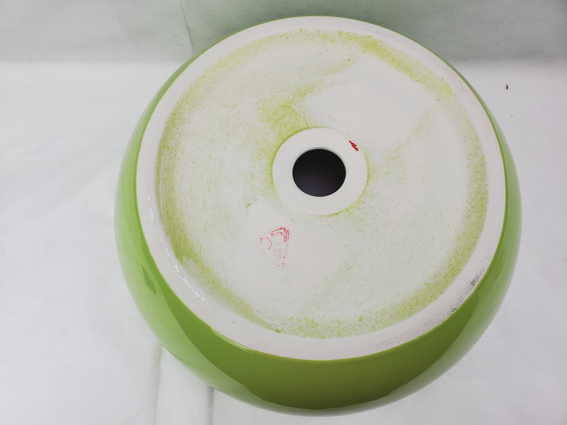 16.14-in. x 16.14-in. Round Bathroom Vessel Sink Olive-White Enamel Glaze
