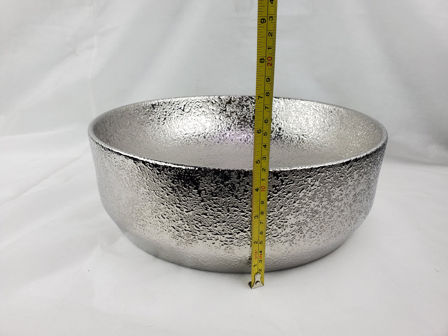 13.98-in. x 13.98-in. Round Bathroom Vessel Sink Silver Enamel Glaze