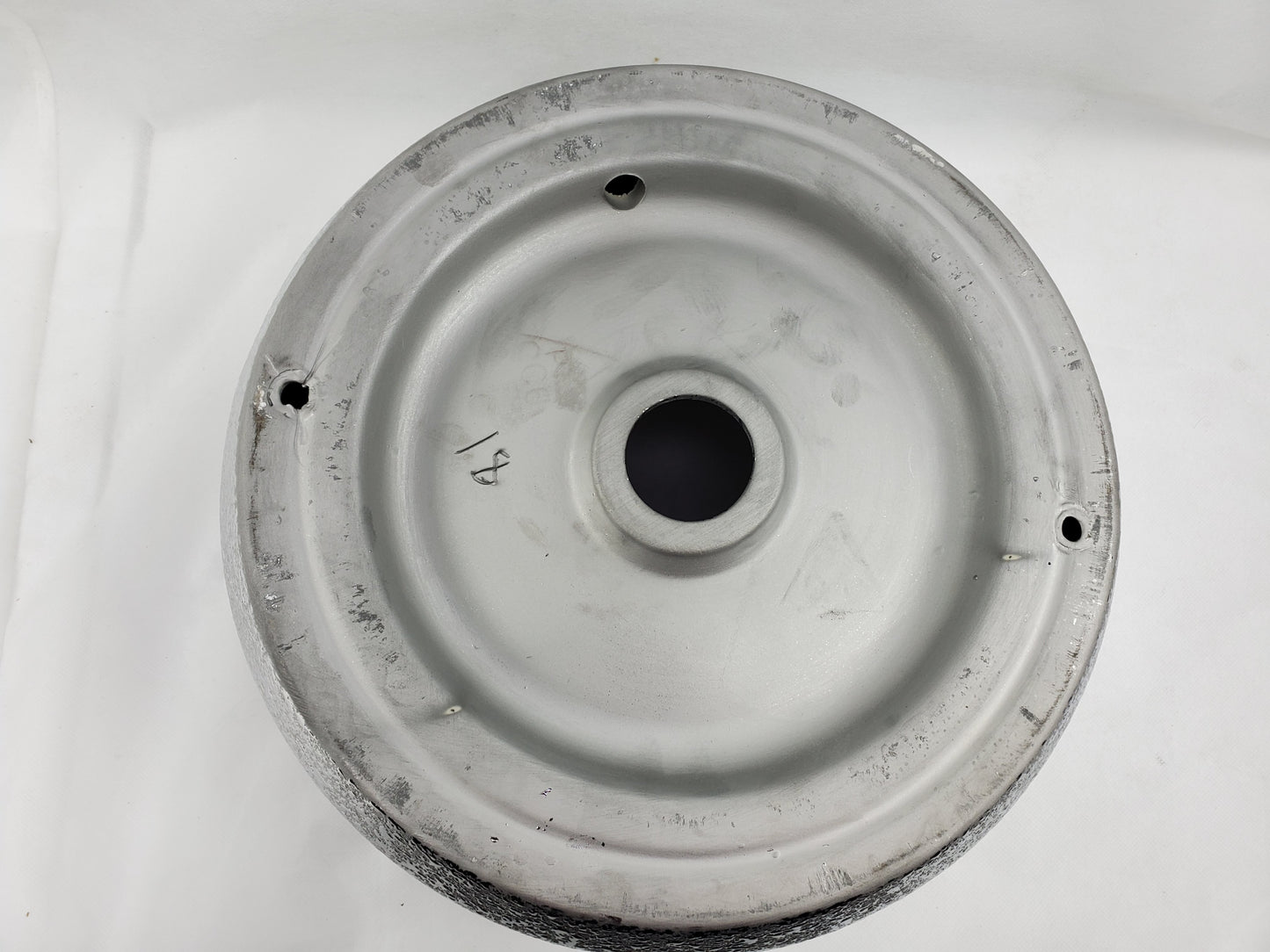 13.98-in. x 13.98-in. Round Bathroom Vessel Sink Silver Enamel Glaze