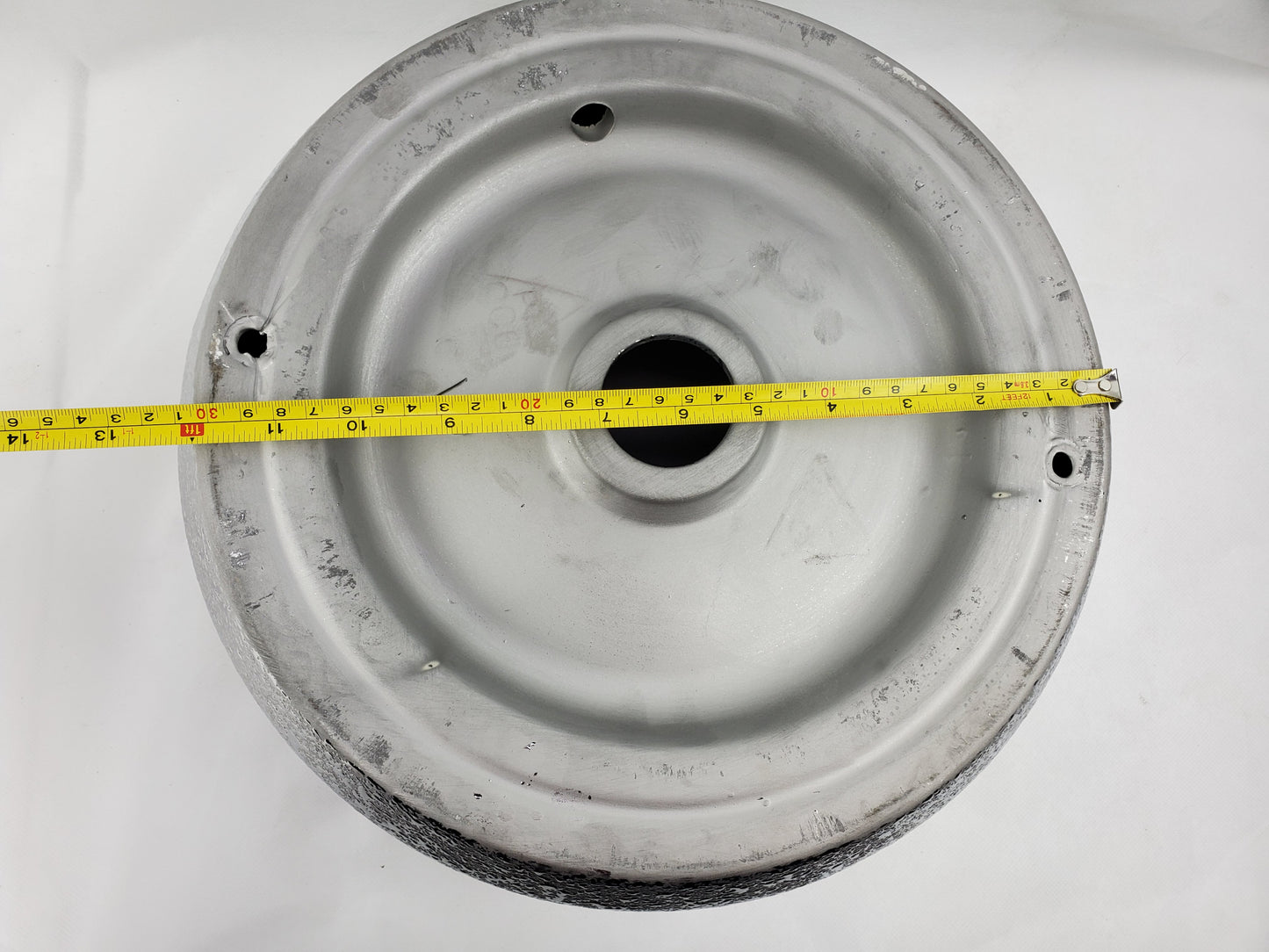 13.98-in. x 13.98-in. Round Bathroom Vessel Sink Silver Enamel Glaze