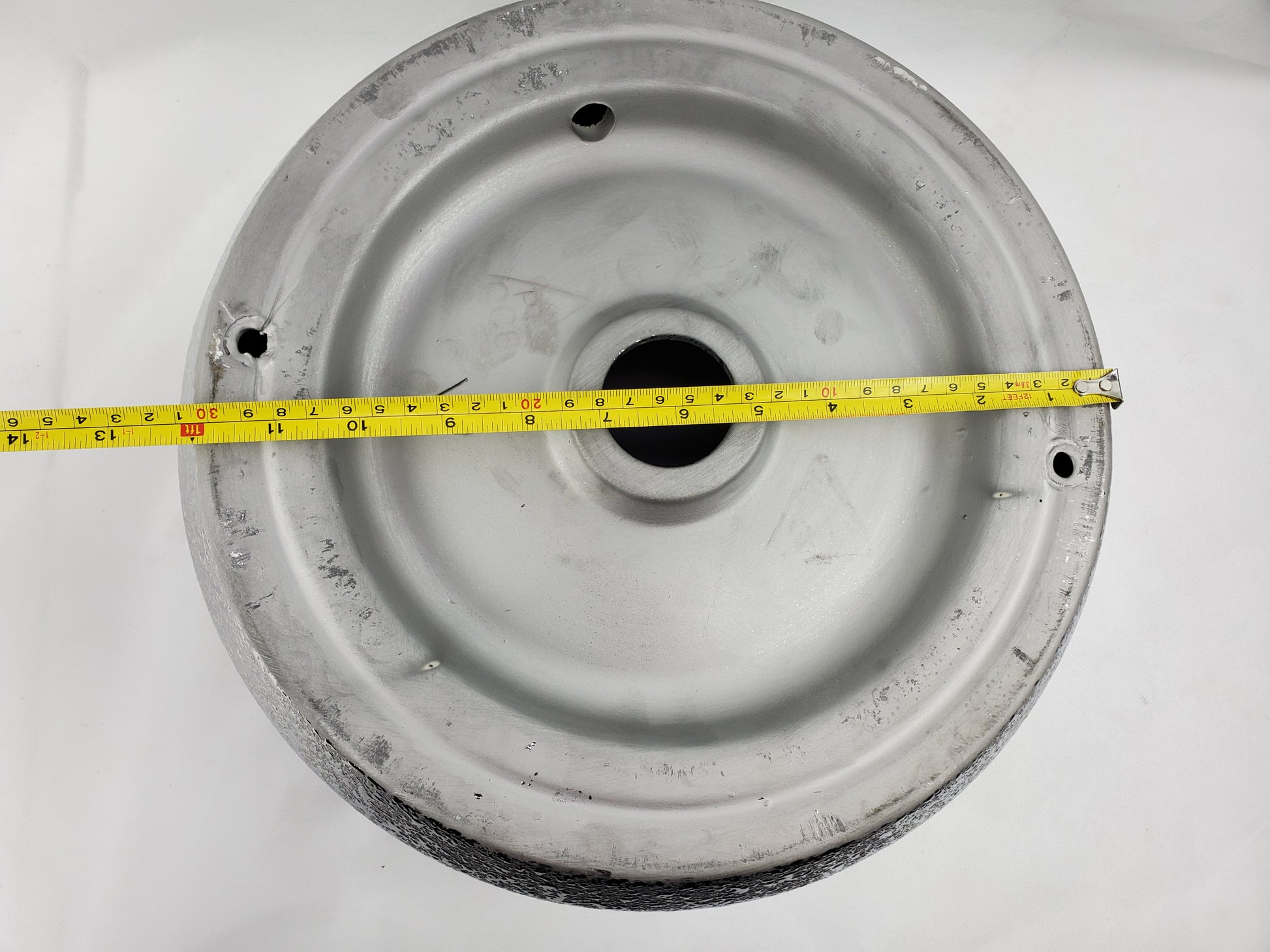 13.98-in. x 13.98-in. Round Bathroom Vessel Sink Silver Enamel Glaze