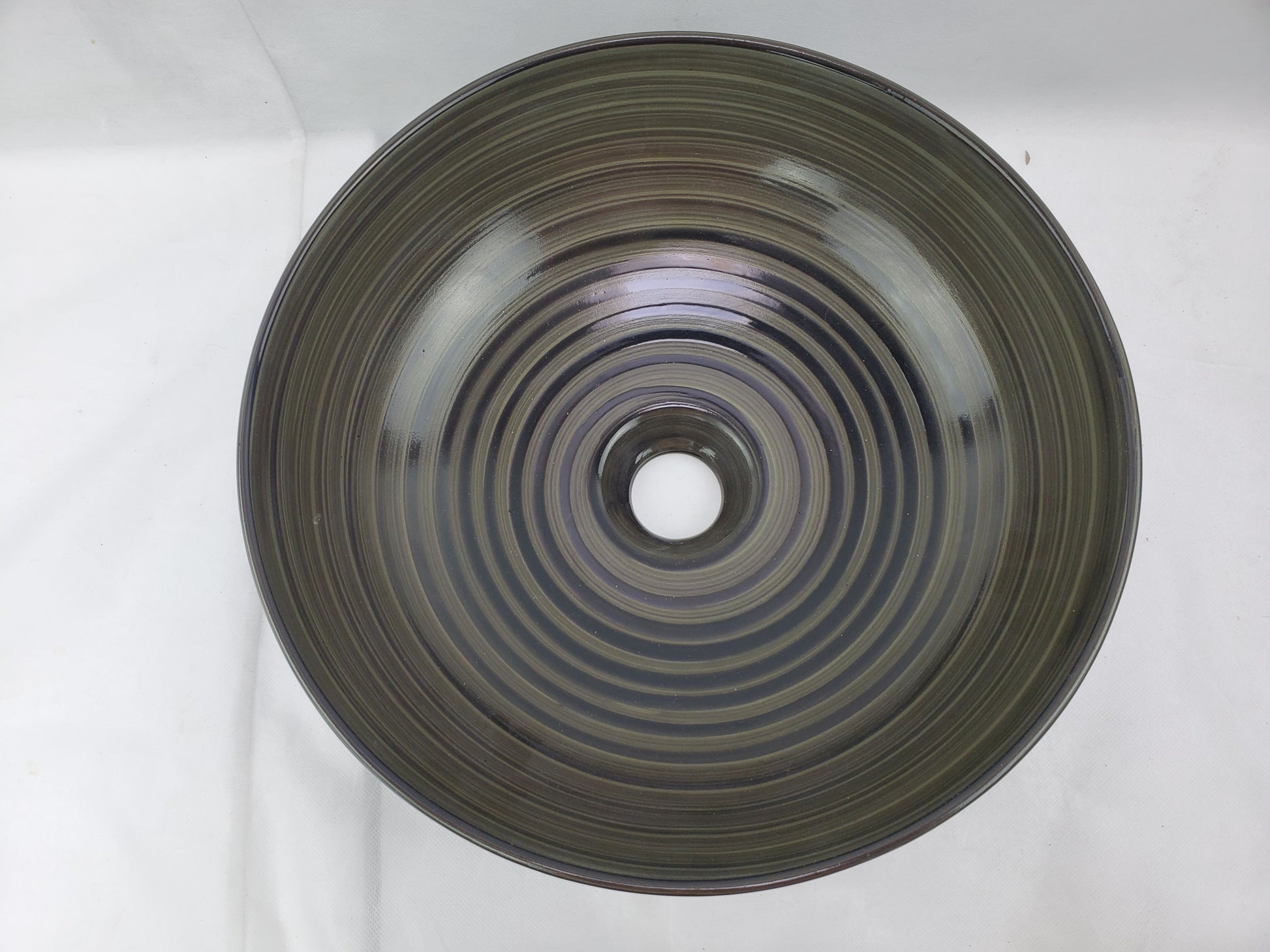 13.98-in. x 13.98-in. Round Bathroom Vessel Sink Black Swirl Enamel Glaze