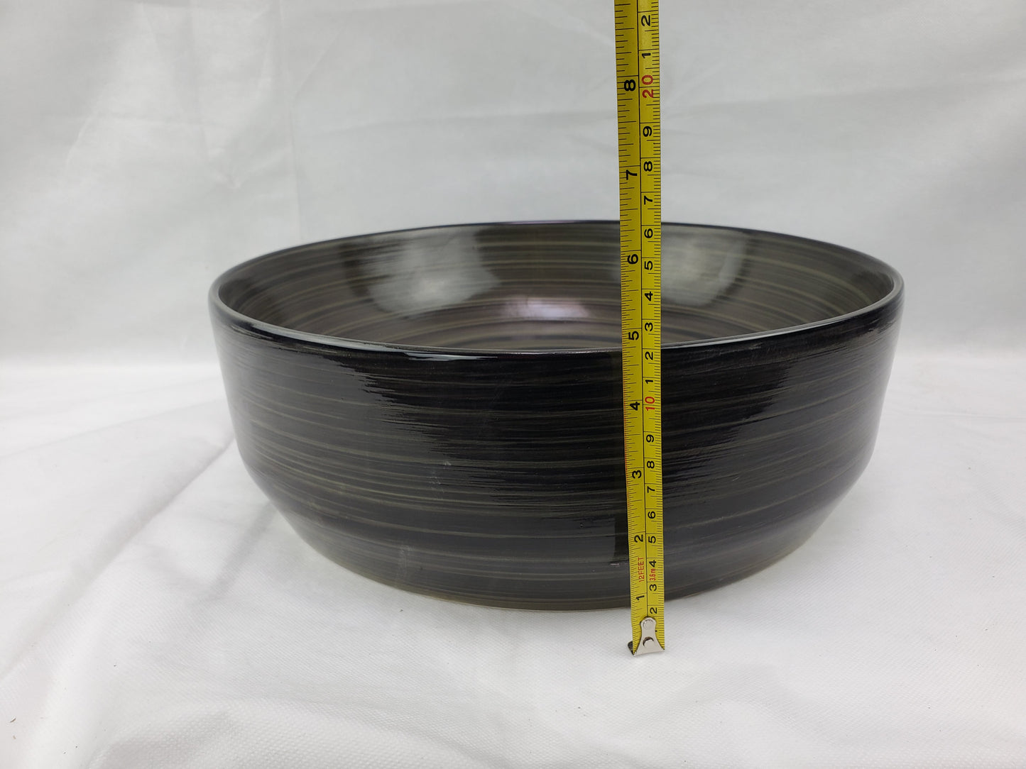 13.98-in. x 13.98-in. Round Bathroom Vessel Sink Black Swirl Enamel Glaze