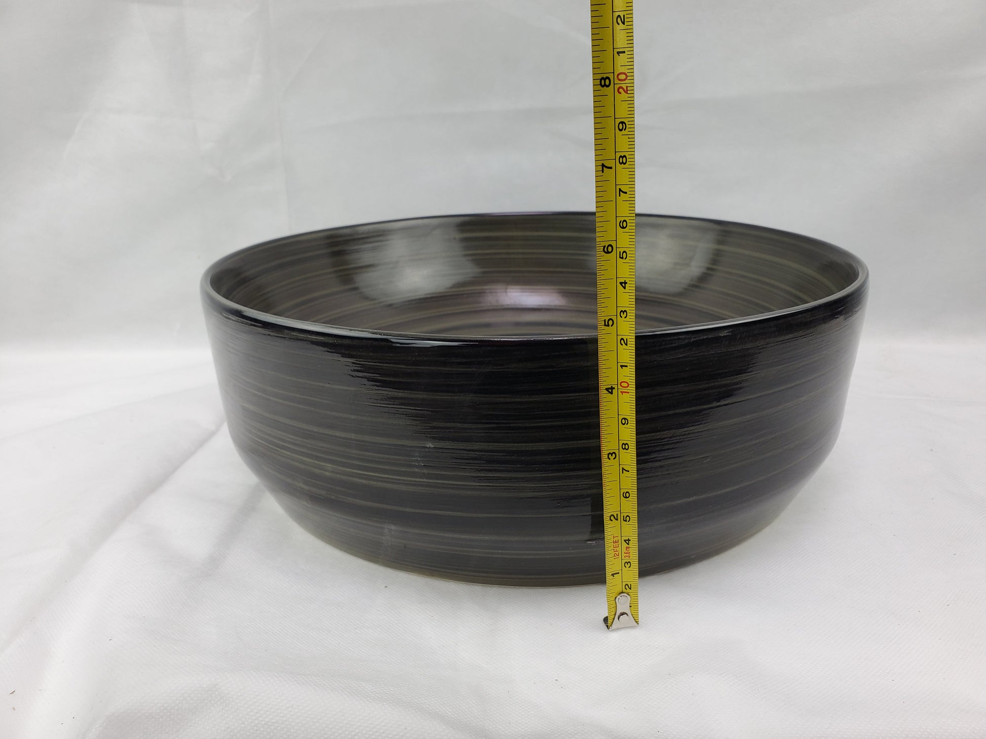 13.98-in. x 13.98-in. Round Bathroom Vessel Sink Black Swirl Enamel Glaze