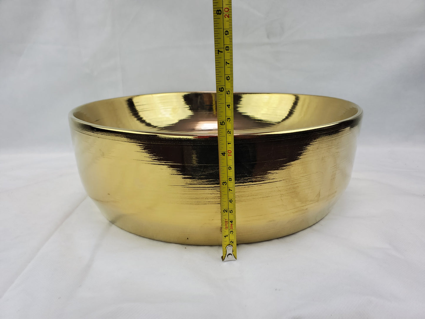 13.89-in. x 13.89-in. Round Bathroom Vessel Sink Gold Enamel Glaze