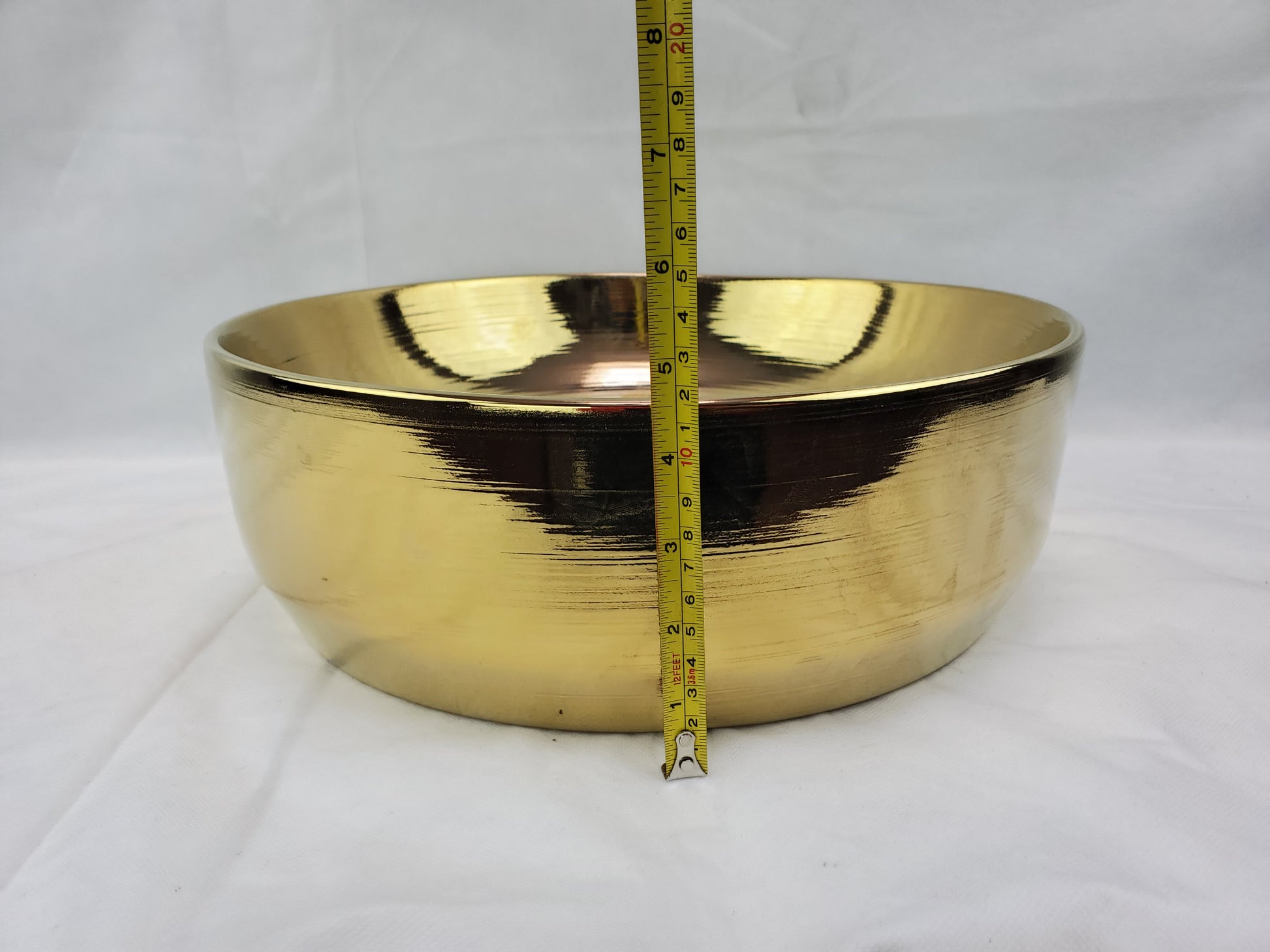 13.89-in. x 13.89-in. Round Bathroom Vessel Sink Gold Enamel Glaze