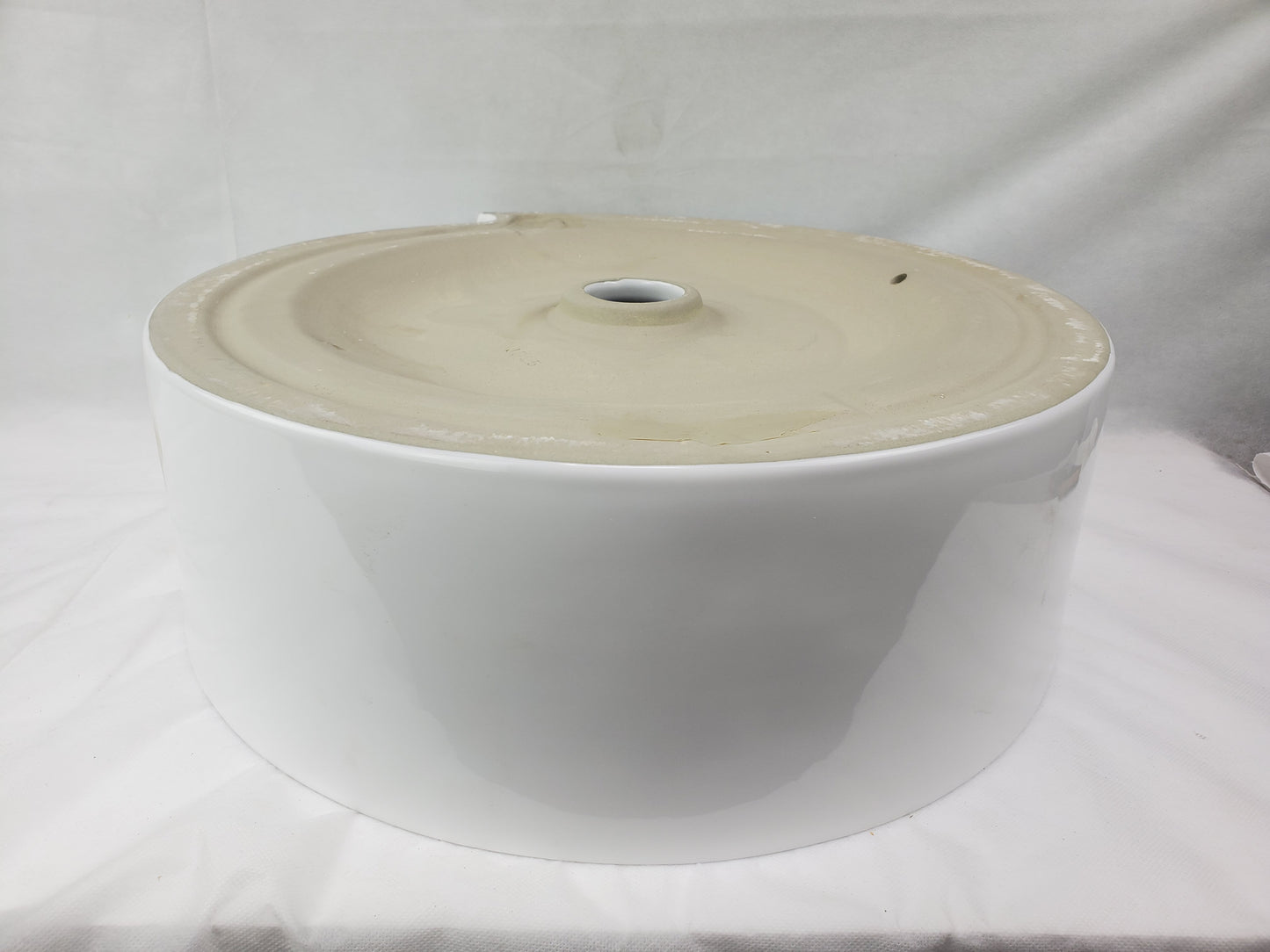 17.32-in. x 17.32-in. Round Bathroom Vessel Sink White Enamel Glaze