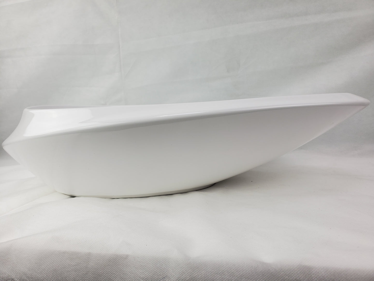 24.01-in. x 14.6-in. Oval Bathroom Vessel Sink White Enamel Glaze