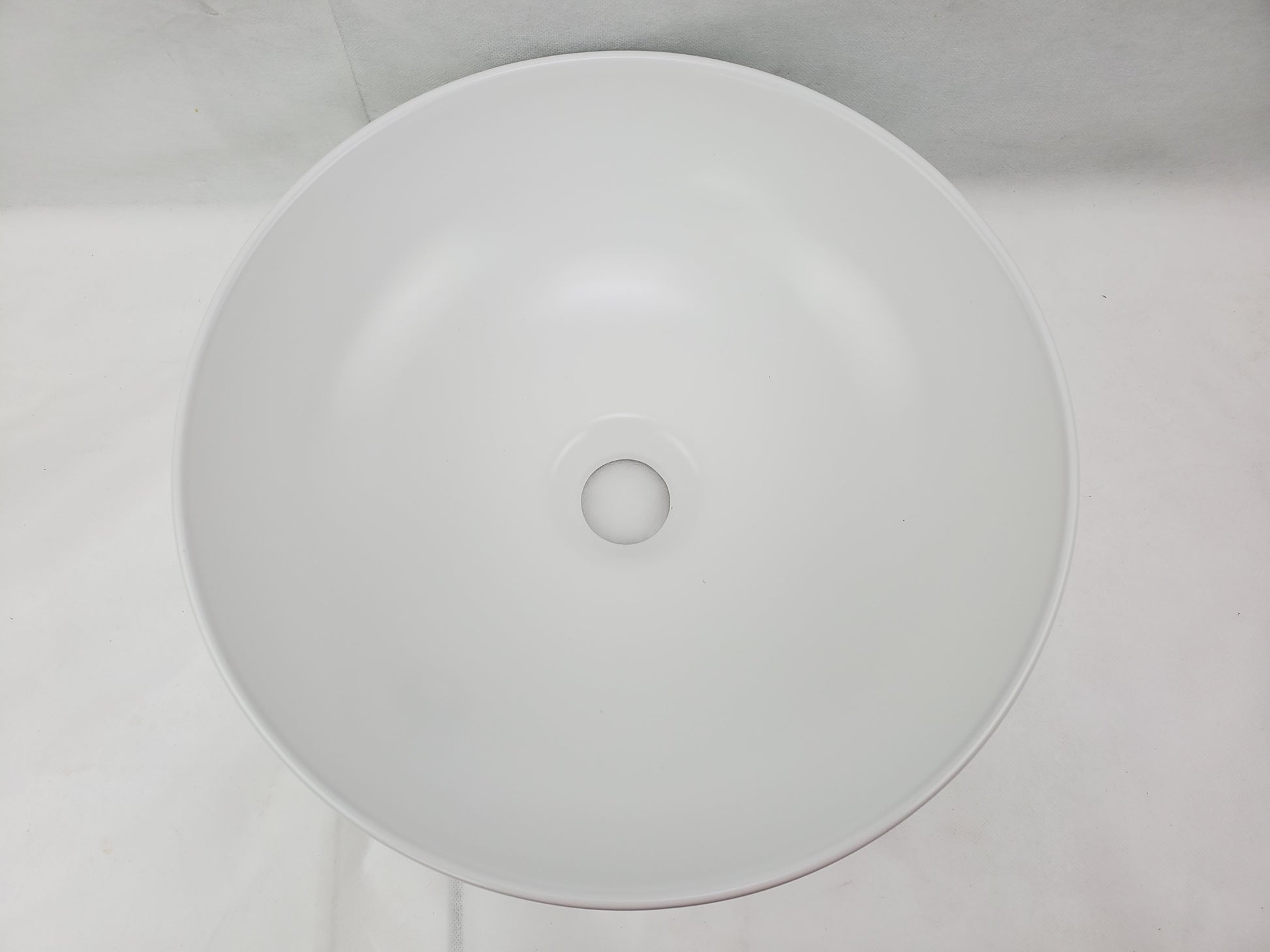 13.8-in. x 13.8-in. Round Bathroom Vessel Sink White Enamel Glaze