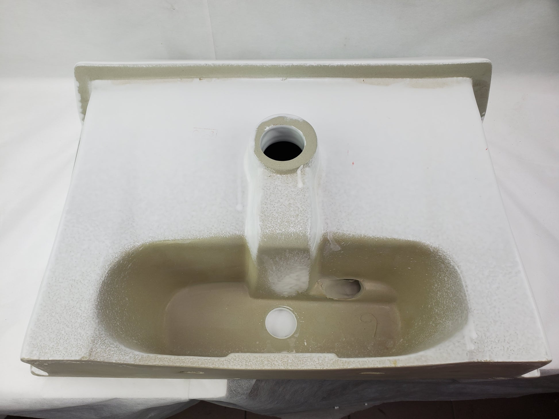 23.6-in. x 18.5-in. Rectangle Bathroom Vessel Sink White Enamel Glaze
