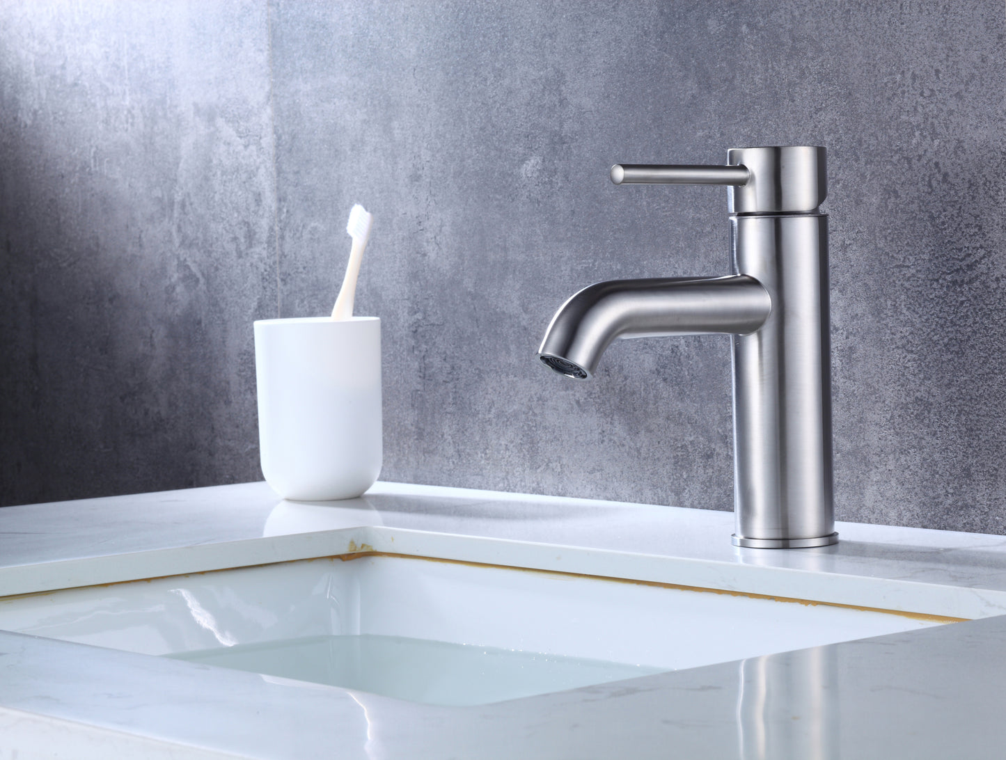 1 Hole CUPC Stainless Steel Bathroom Sink Faucet Brushed Nickel Lead Free Brass