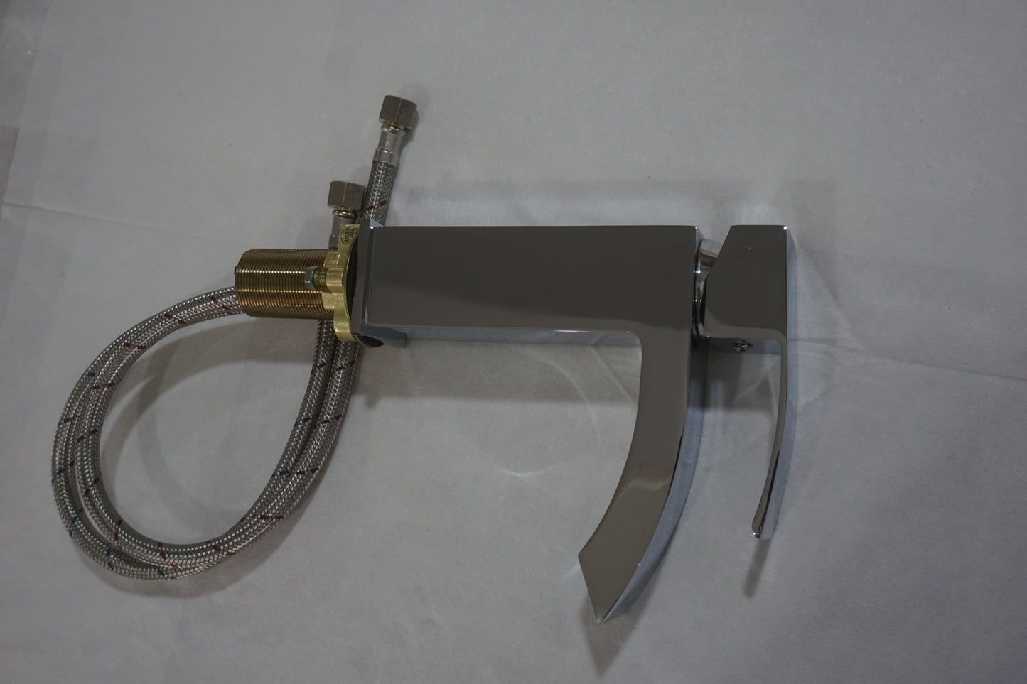 1 Hole CUPC Chrome Bathroom Sink Faucet Chrome Lead Free Brass