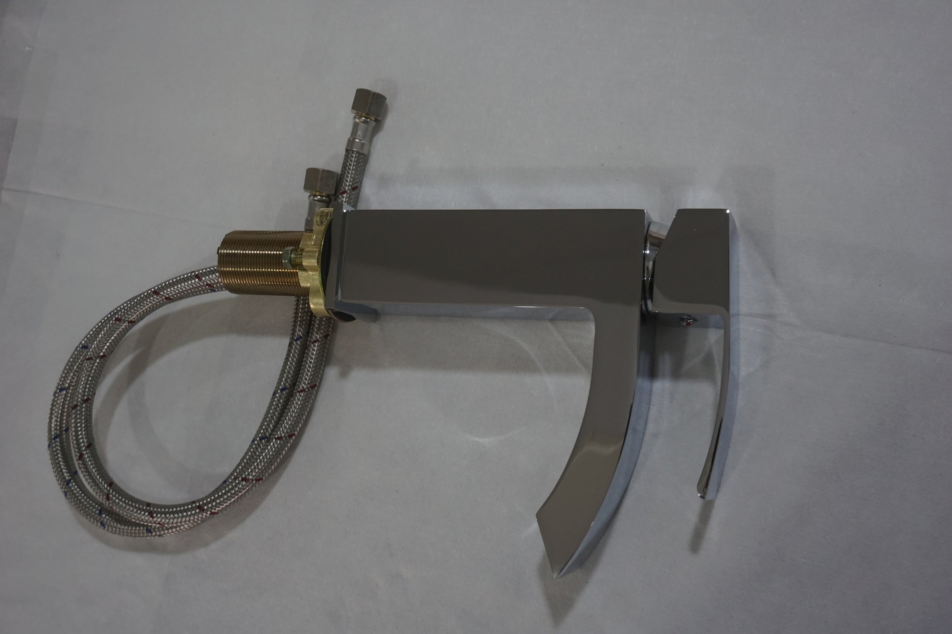 1 Hole CUPC Chrome Bathroom Sink Faucet Chrome Lead Free Brass