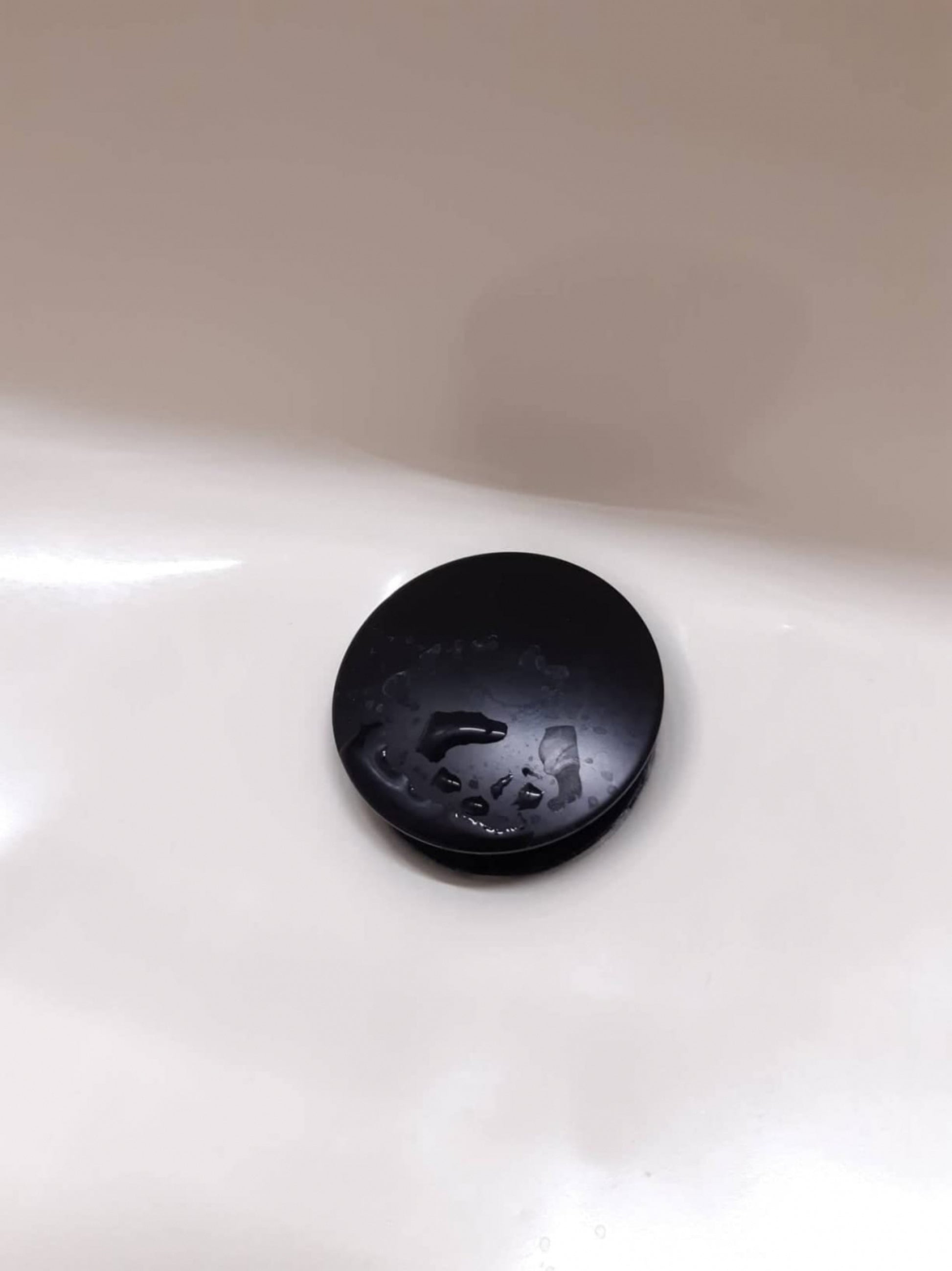 3H4-in. CUPC Brass Bathroom Sink Faucet Black Lead Free Brass