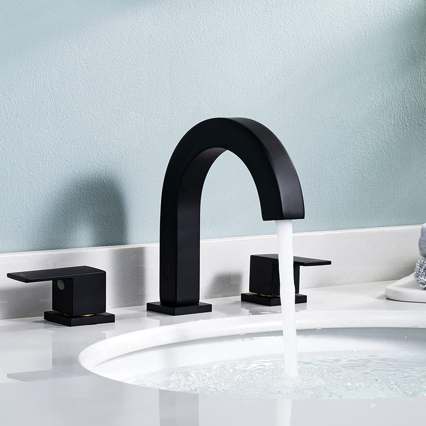 3H8-in. CUPC Matte Bathroom Sink Faucet Matte Black Brass