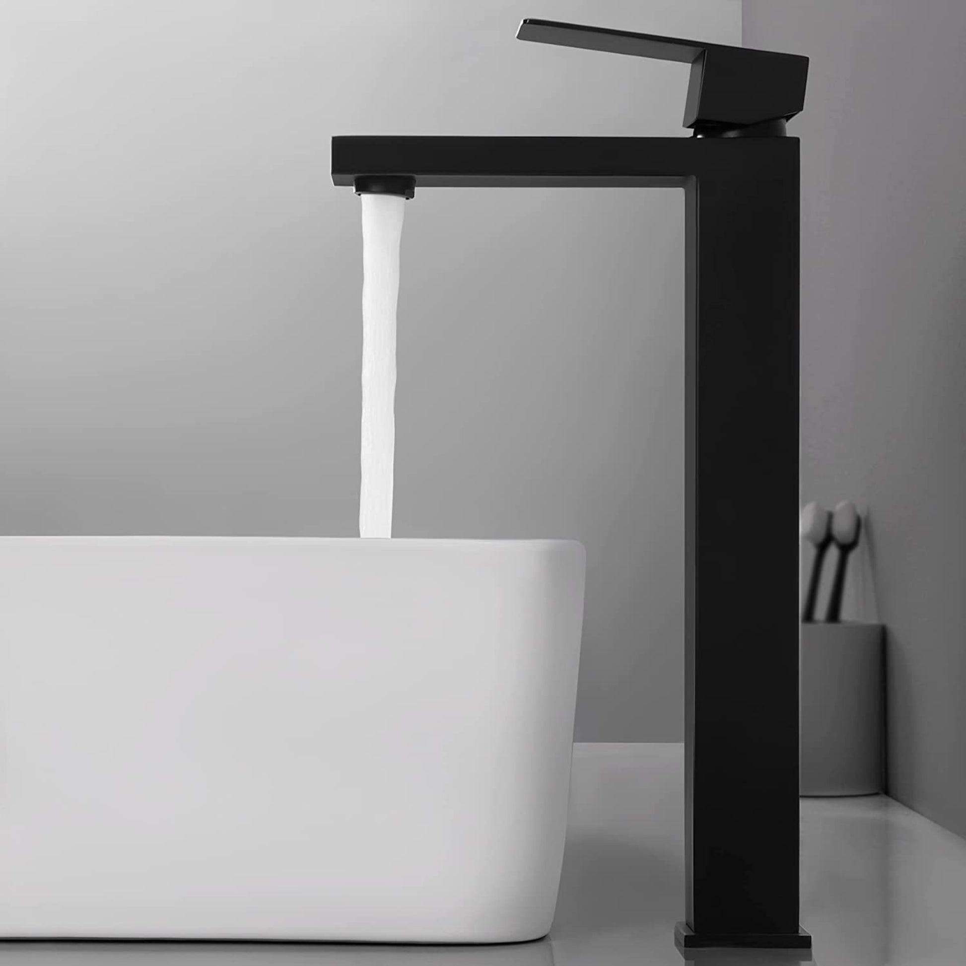 1 Hole CUPC Brushed Bathroom Sink Faucet Black Stainless Steel