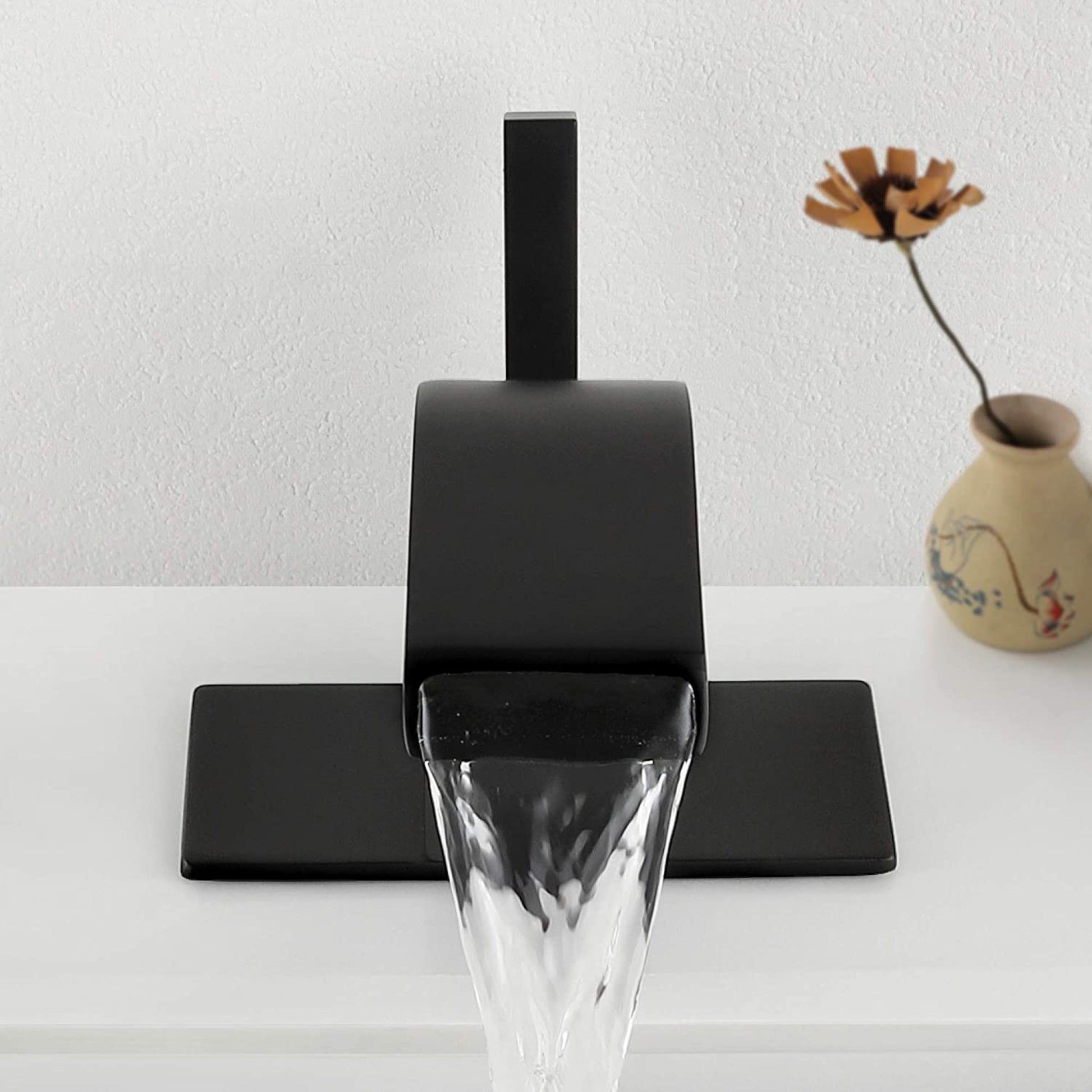 1 Hole CUPC Black Bathroom Sink Faucet Black Copper